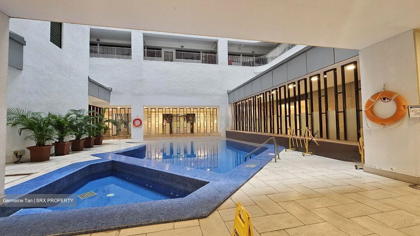 International Plaza (D2), Office #457216381